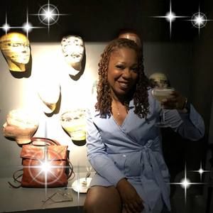 Meet your Posher, Rita